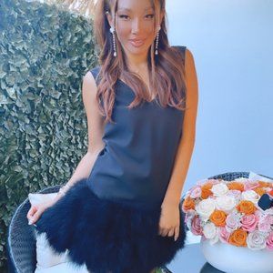 Goalonewithalu sleeveless black dress with feather bottom